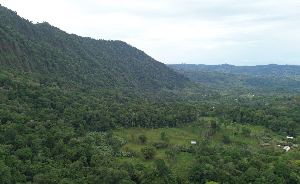 OCEAN AND MOUNTAIN VIEW PROPERTY  – 284 ACRES