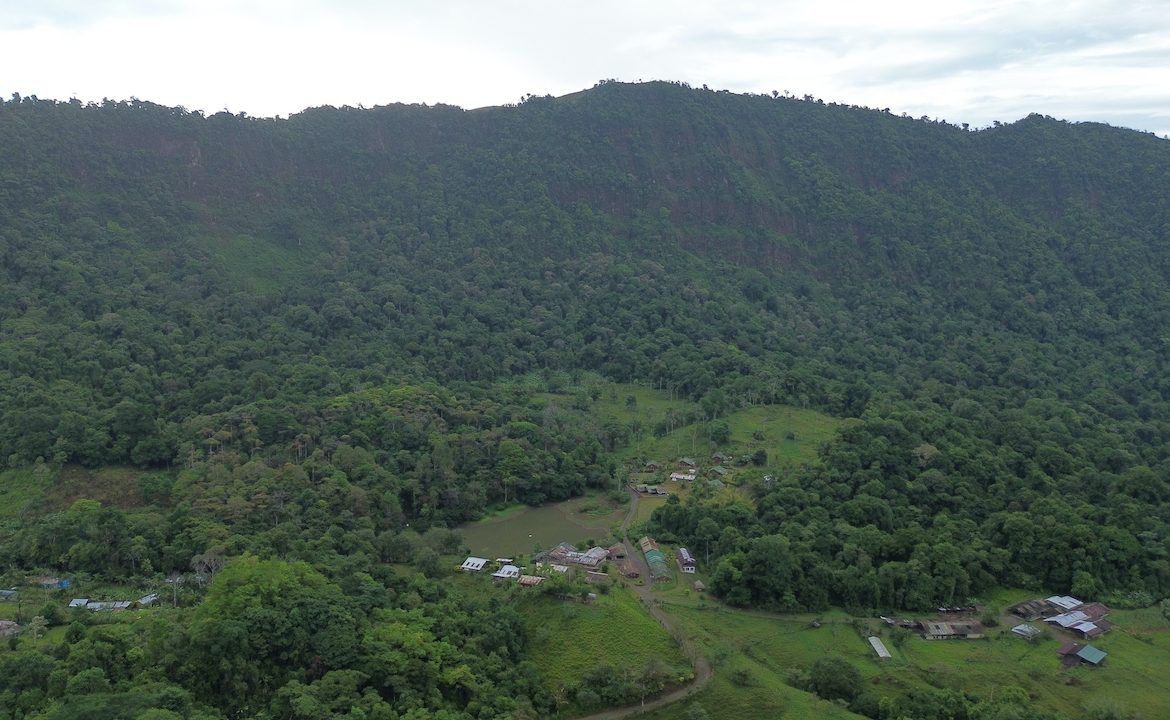 OCEAN AND MOUNTAIN VIEW PROPERTY  – 284 ACRES