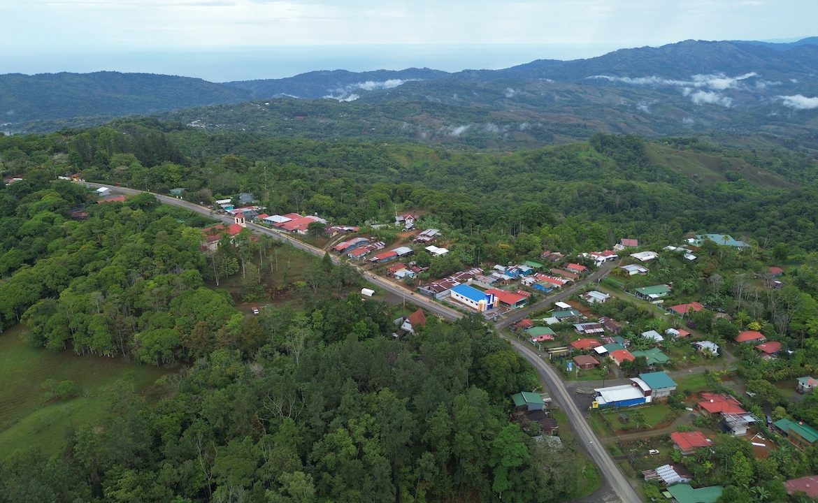 OCEAN AND MOUNTAIN VIEW PROPERTY  – 284 ACRES