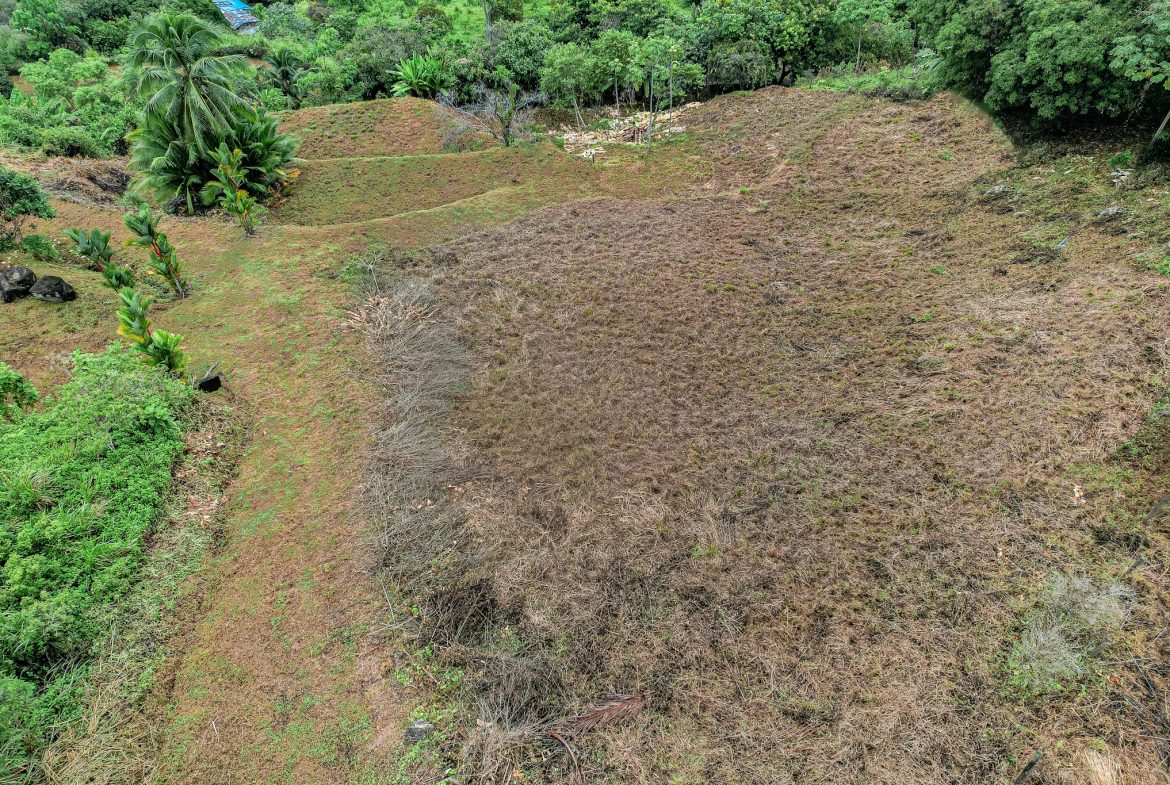 STUNNING OCEAN-VIEW LOT WITH TRANQUIL SURROUNDINGS – 0.5 ACRES