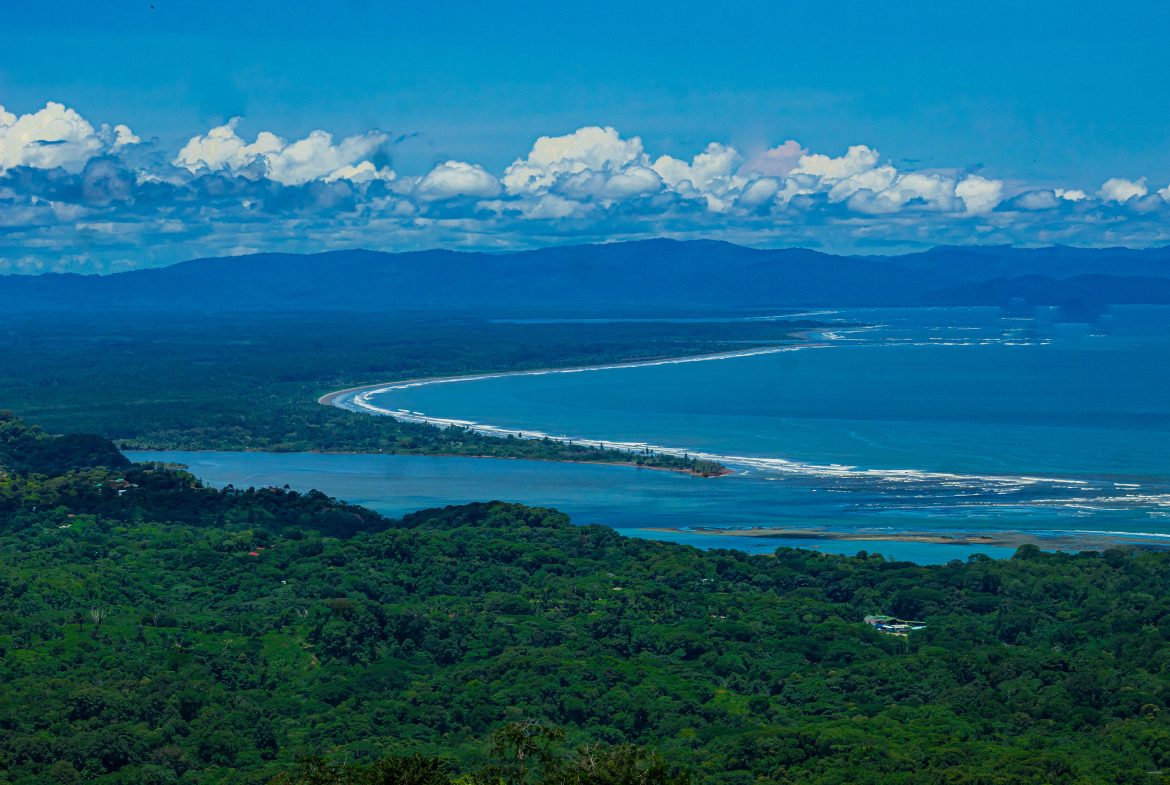 STUNNING OCEAN-VIEW LOT WITH TRANQUIL SURROUNDINGS – 0.5 ACRES