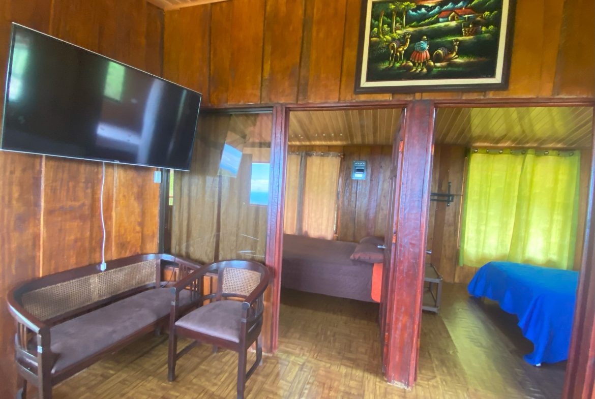 VILLA FONSECA – MOUNTAIN RETREAT WITH STUNNING VIEWS, RUSTIC CABINS & FRUIT ORCHARD – 7.85 ACRES