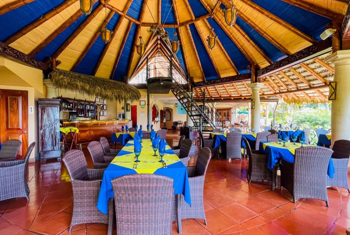 ONE OF A KIND LUXURY BOUTIQUE HOTEL WITH OCEAN AND JUNGLE VIEWS