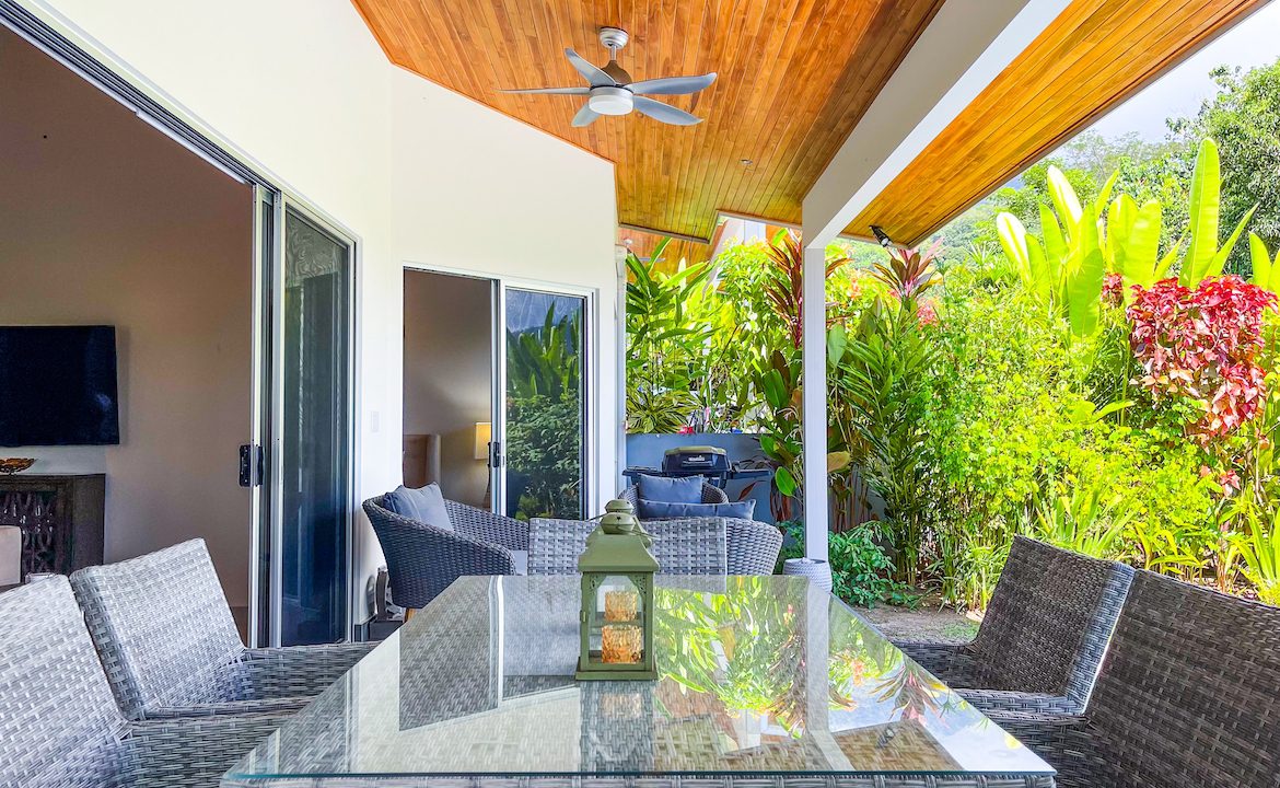 MOUNTAIN VIEW – 2 BEDROOM HOME WITH POOL IN OJOCHAL, Uvita, Costa Rica — photo 5