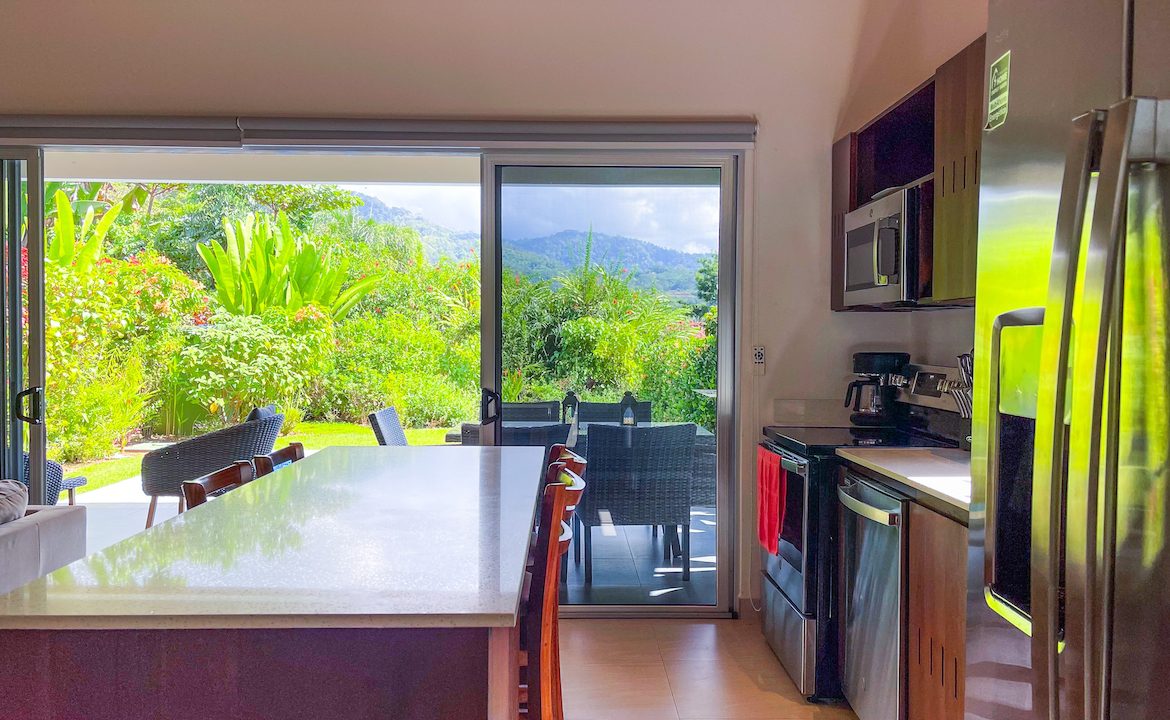 MOUNTAIN VIEW – 2 BEDROOM HOME WITH POOL IN OJOCHAL, Uvita, Costa Rica — photo 7
