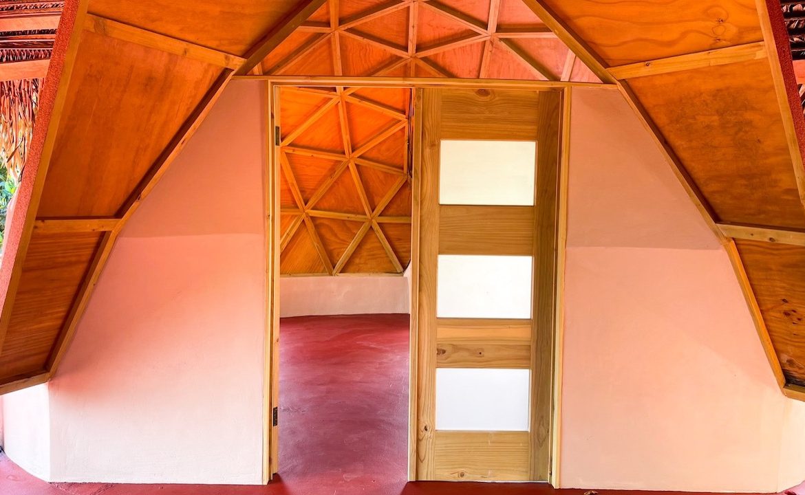 A HOLISTIC SANCTUARY IN SERENITY GARDENS – 1.03 ACRES