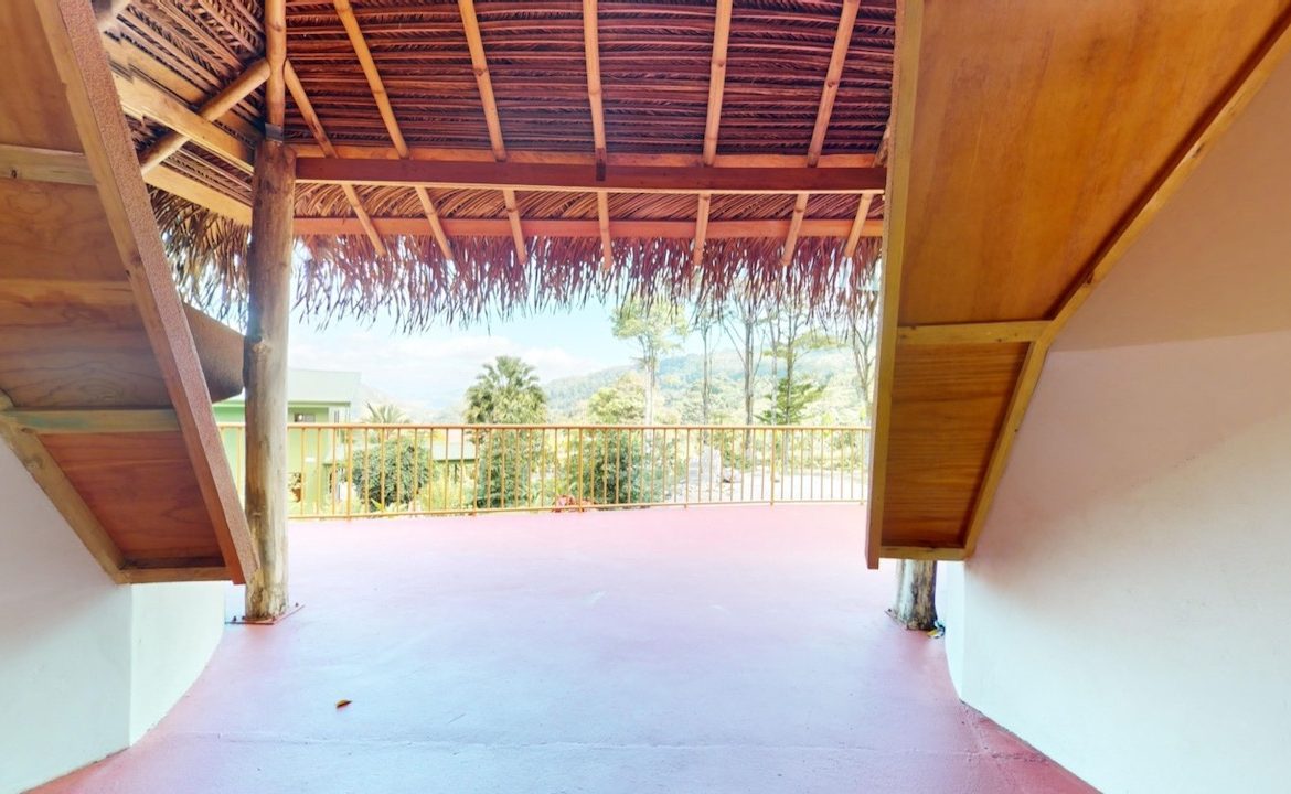A HOLISTIC SANCTUARY IN SERENITY GARDENS – 1.03 ACRES