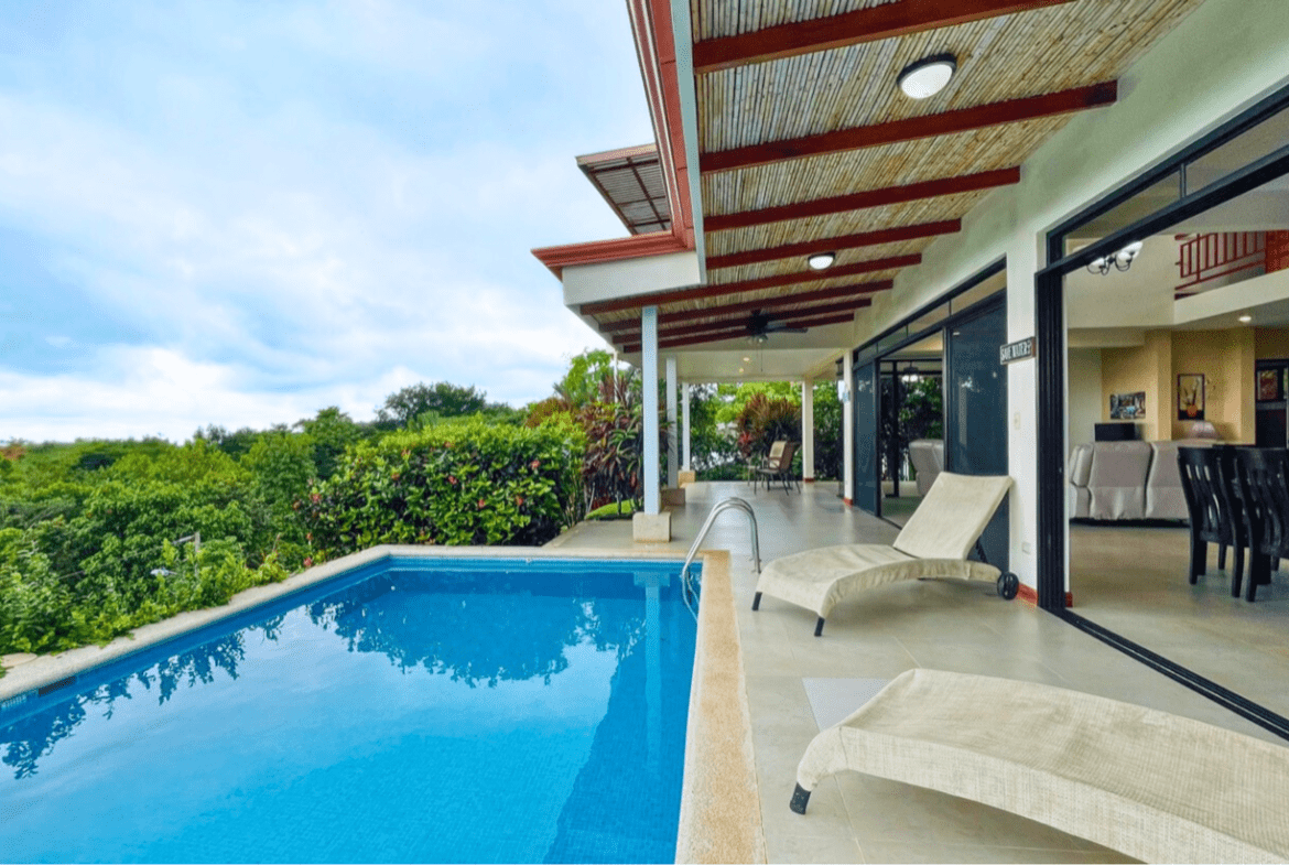3-BEDROOM OCEAN VIEW HOME IN GATED COMMUNITY – 0.24 ACRES