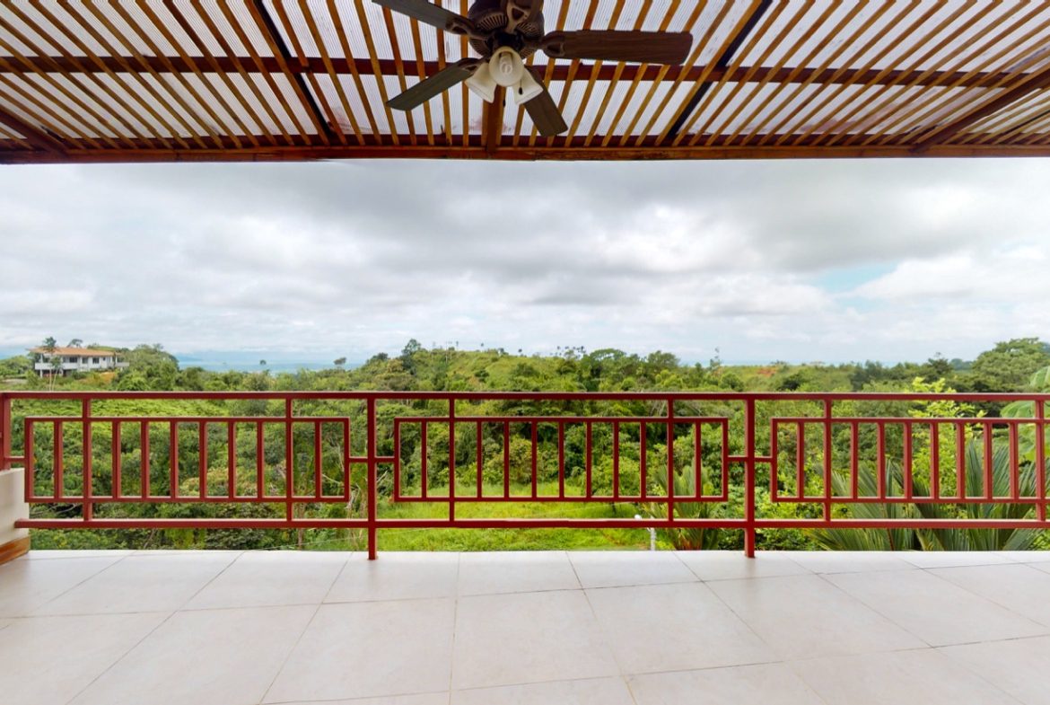 3-BEDROOM OCEAN VIEW HOME IN GATED COMMUNITY – 0.24 ACRES