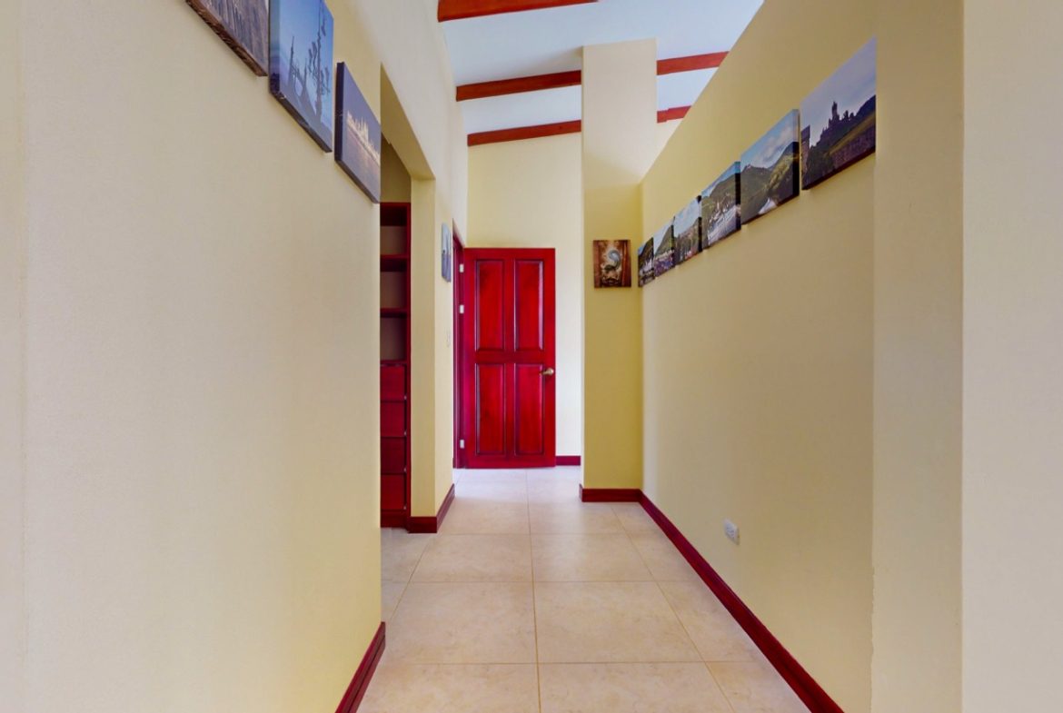 3-BEDROOM OCEAN VIEW HOME IN GATED COMMUNITY – 0.24 ACRES