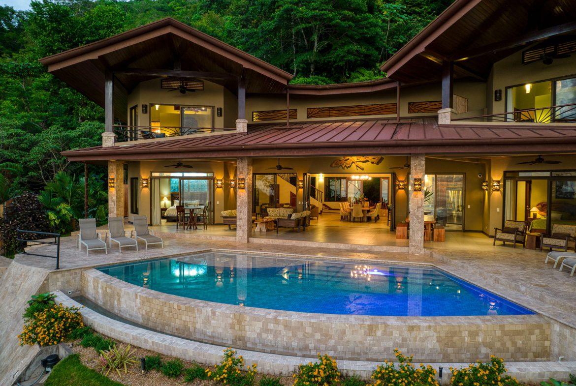 Casa Bambú – LUXURY 5 BEDROOM ESTATE WITH EXCEPTIONAL OCEAN VIEWS