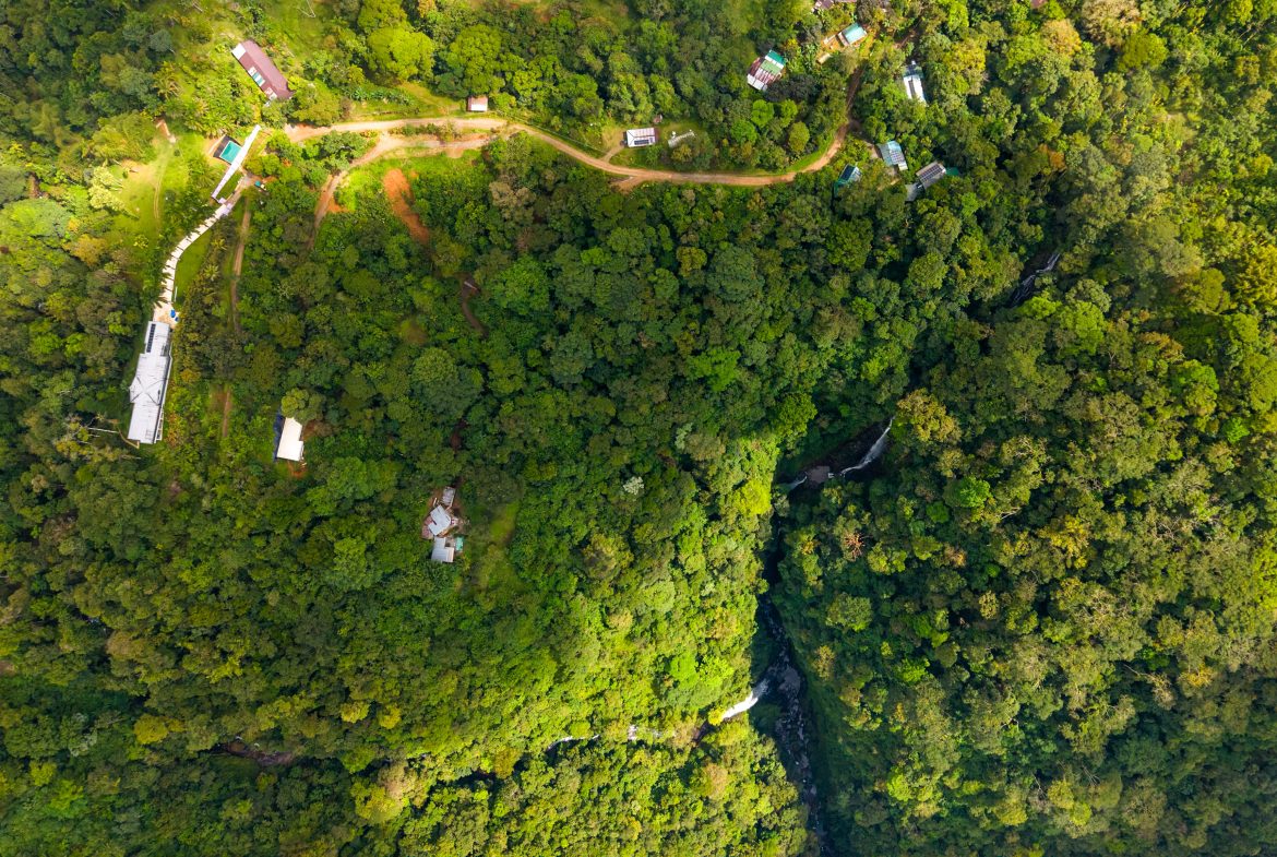 LUXURIOUS RETREAT WITH LARGE WATERFALL ON THE PROPERTY AND EXPANSIVE OCEAN VIEW – 12 ACRES