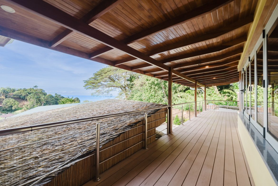 8 BEDROOM MULTI-FAMILY ESTATE IN QUEPOS