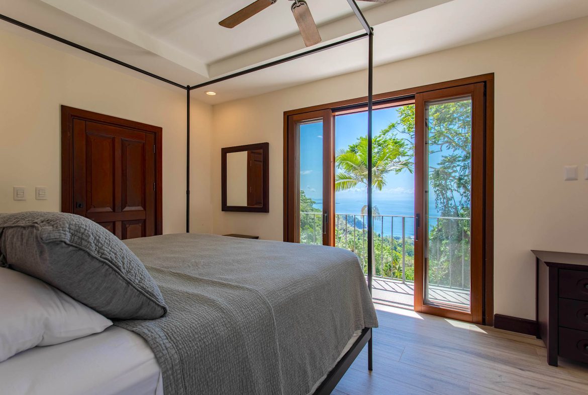 NIDO ESCONDIDO – EPIC OCEAN VIEW LUXURY ESTATE HOME, TWO GUEST VILLAS, AND POOL