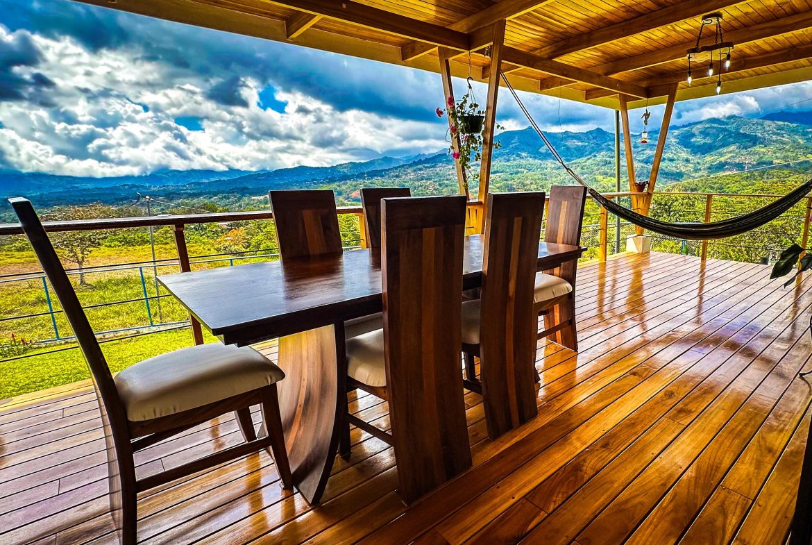 MOUNTAIN RETREAT WITH 360° VIEWS, FRUIT TREES & MODERN 2-BEDROOM HOME  IN SANTA CRUZ DE PEREZ ZELEDON – 2.1 ACRES, Uvita, Costa Rica — photo 5