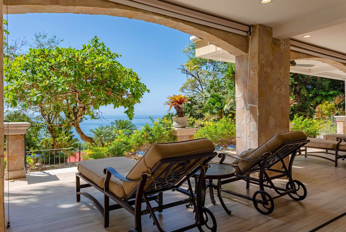 NIDO ESCONDIDO – EPIC OCEAN VIEW LUXURY ESTATE HOME, TWO GUEST VILLAS, AND POOL