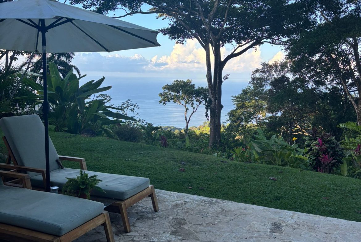 OCEAN VIEW HOME FOR RENT IN ESCALERAS