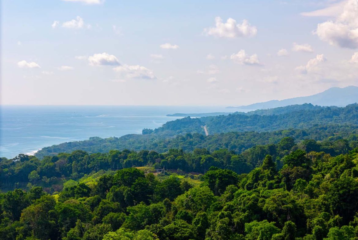 LUXURY 4 BEDROOM HOME WITH OCEAN AND MOUNTAIN VIEWS, Uvita, Costa Rica — photo 8