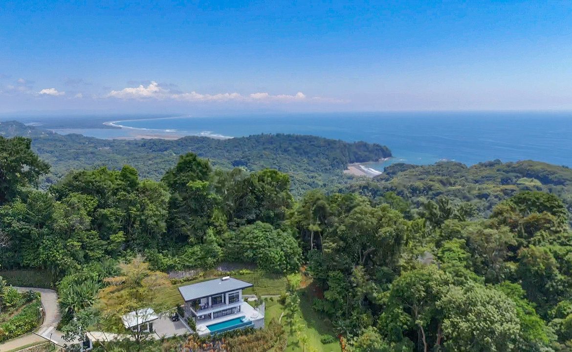 LUXURY 4 BEDROOM HOME WITH OCEAN AND MOUNTAIN VIEWS, Uvita, Costa Rica — photo 5