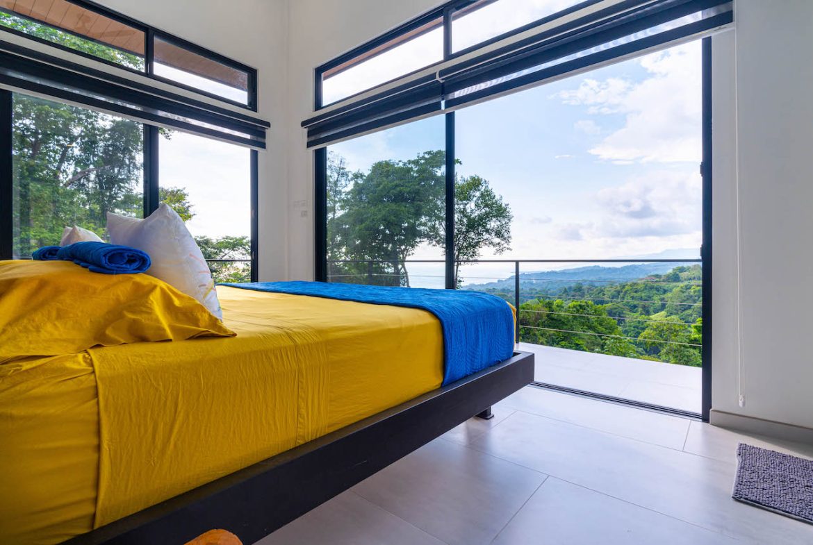 LUXURY 4 BEDROOM HOME WITH OCEAN AND MOUNTAIN VIEWS