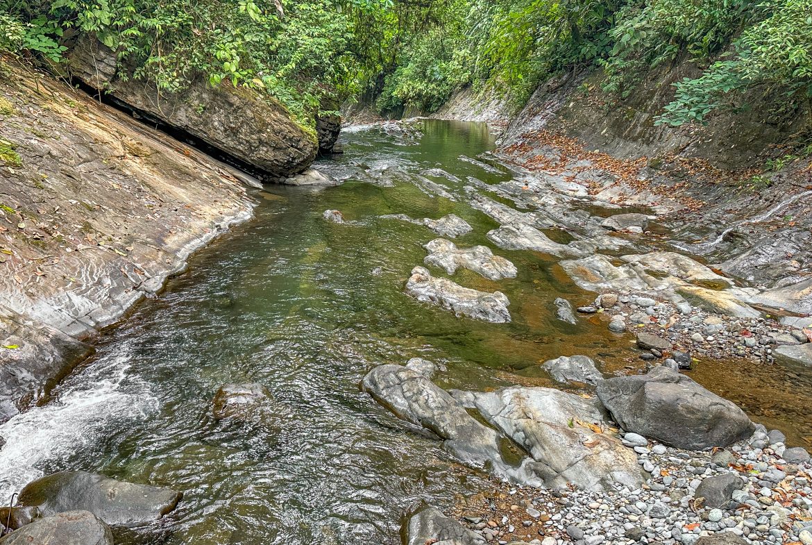A RARE MOUNTAIN RETREAT WITH BUILDING SITES  , NICE VIEWS AND RIVER – 4.3 ACRES
