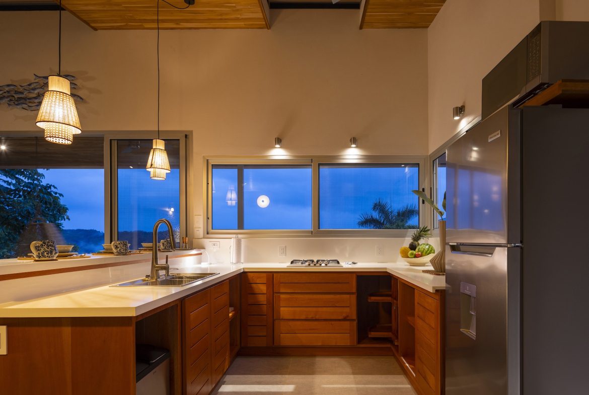 STUNNING MOUNTAIN HOME WITH OCEAN VIEWS IN GATED COMMUNITY – PRIVACY, LUXURY, AND EXPANSION POTENTIAL – 2 ACRES