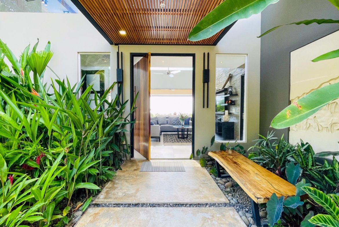 LUXURY OCEAN VIEW HOME WITH GUEST CASITA AND PRIVACY, Uvita, Costa Rica — photo 8