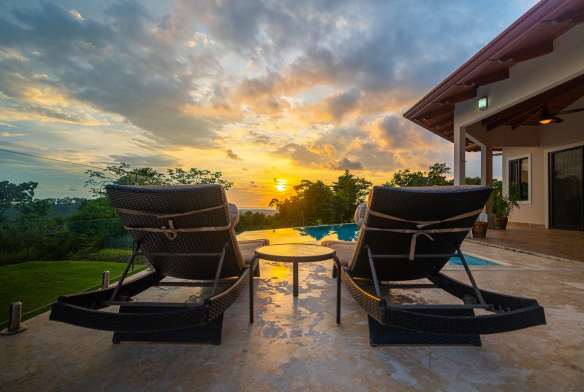 CUSTOM 2-BEDROOM HOME WITH OCEAN VIEWS, INFINITY POOL, AND PRIVATE WATERFALL TRAIL – 3.18 ACRES, Uvita, Costa Rica — photo 2