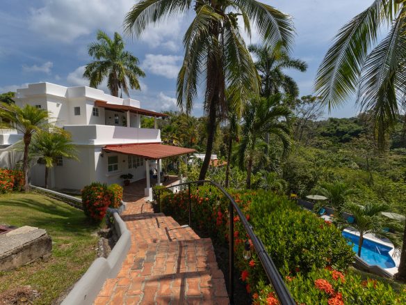 49 ROOM HOTEL FOR SALE IN CENTRAL MANUEL ANTONIO – 3.7 ACRES, Manuel Antonio, Costa Rica — photo 5