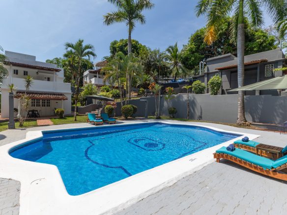 49 ROOM HOTEL FOR SALE IN CENTRAL MANUEL ANTONIO – 3.7 ACRES, Manuel Antonio, Costa Rica — photo 4