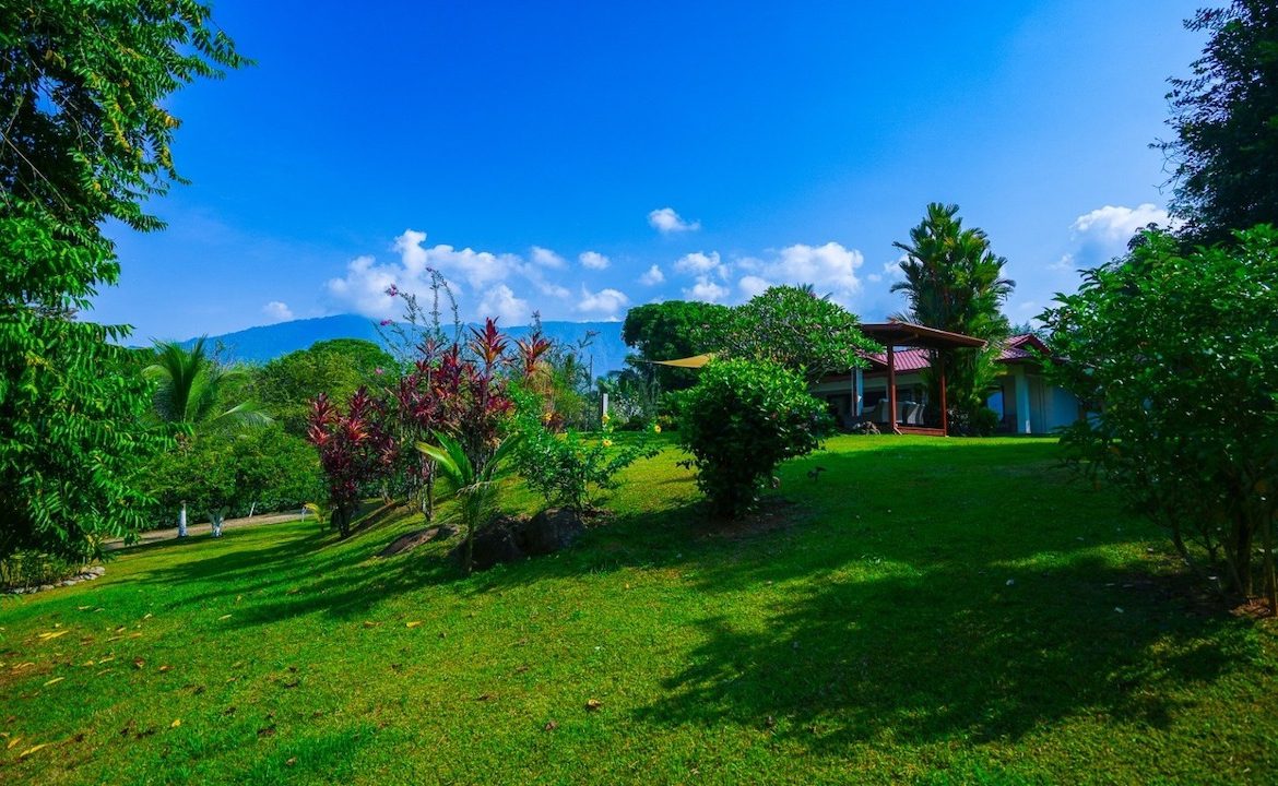 BEAUTIFUL HOME WITH POOL AND ROOM TO EXPAND IN OJOCHAL, Uvita, Costa Rica — photo 6