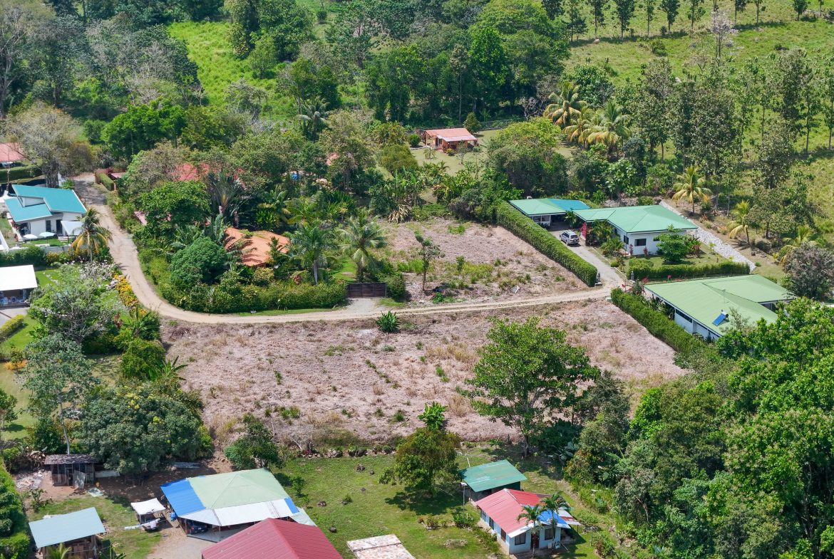 Ready to Build, Centrally located .38 acre Ojochal Lot with Mountain Views