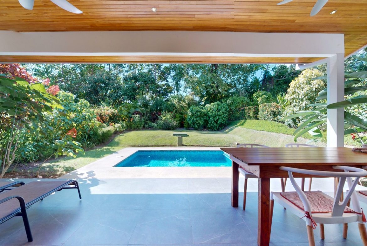 TURNKEY 2-BEDROOM RENTAL PROPERTY WITH PRIVATE POOL AND PROVEN INCOME POTENTIAL, Uvita, Costa Rica — photo 2