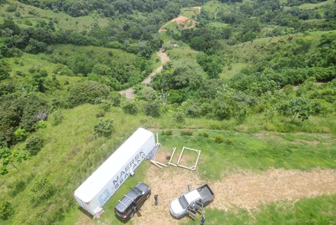 OCEAN & MOUNTAIN VIEW ESTATE WITH RIVER,CREEK, JUNGLE, PASTURE, AND DEVELOPMENT POTENTIAL NEAR DOMINICAL BEACH – 164.8-ACRE