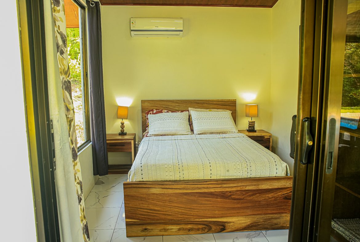 MODERN TROPICAL 3-BEDROOM VILLA ON 1.24 ACRES, Uvita, Costa Rica — photo 8