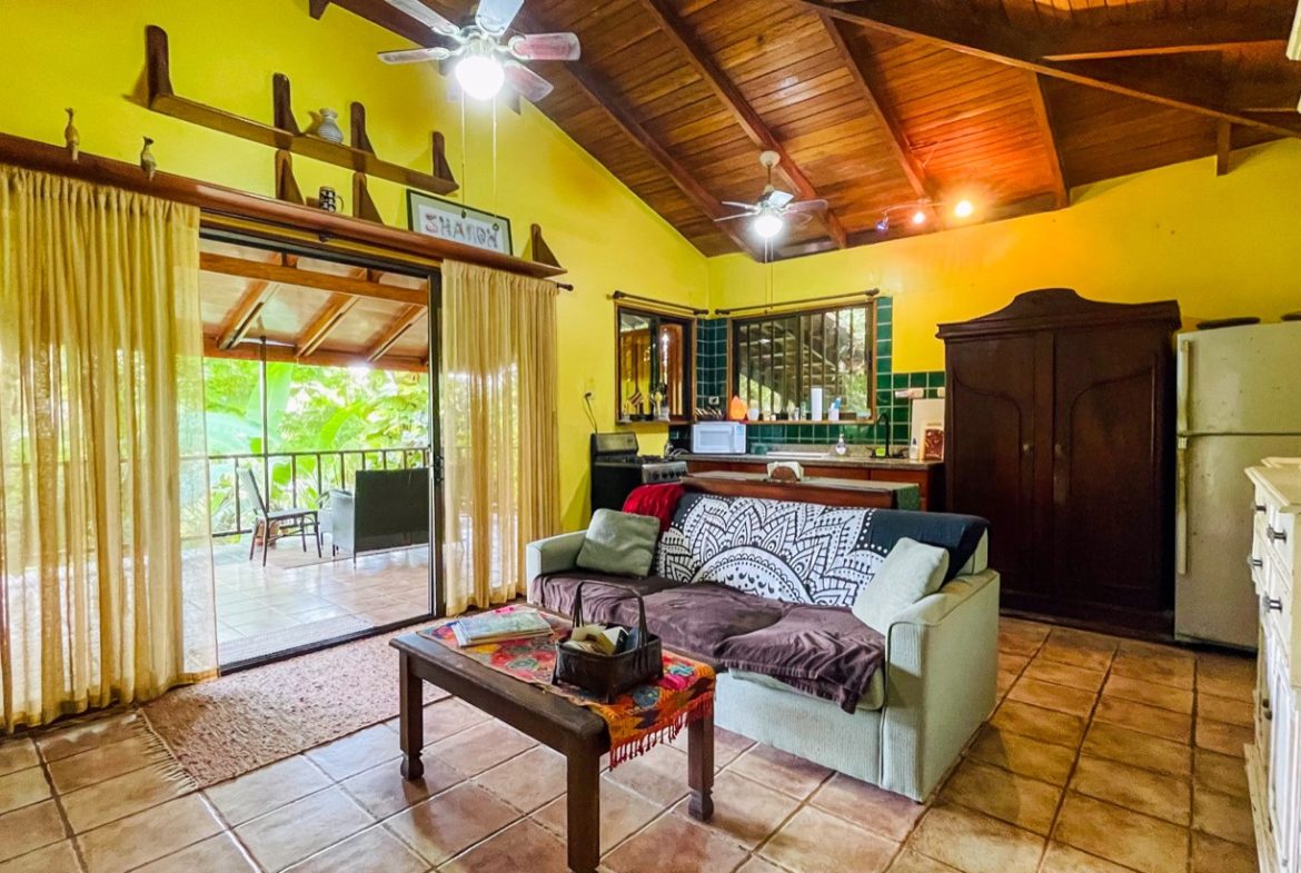 JUNGLE VIEW 2 BEDROOM HOME IN DOMINICAL