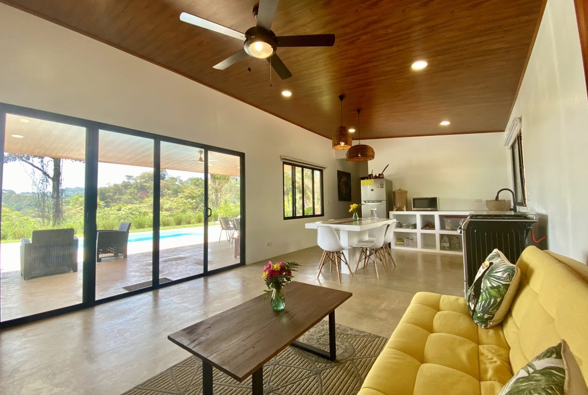 TROPICAL VILLA RETREAT WITH MOUNTAIN VIEWS AND JUNGLE SERENITY – 0.5 ACRES, Uvita, Costa Rica — photo 8