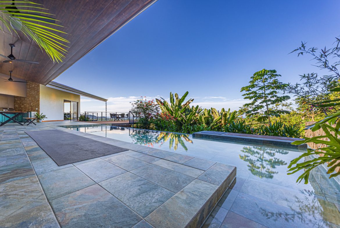 OCEAN VIEW BRAND NEW HOME IN THE HEART OF OJOCHAL – 1.2 ACRES, Uvita, Costa Rica — photo 6