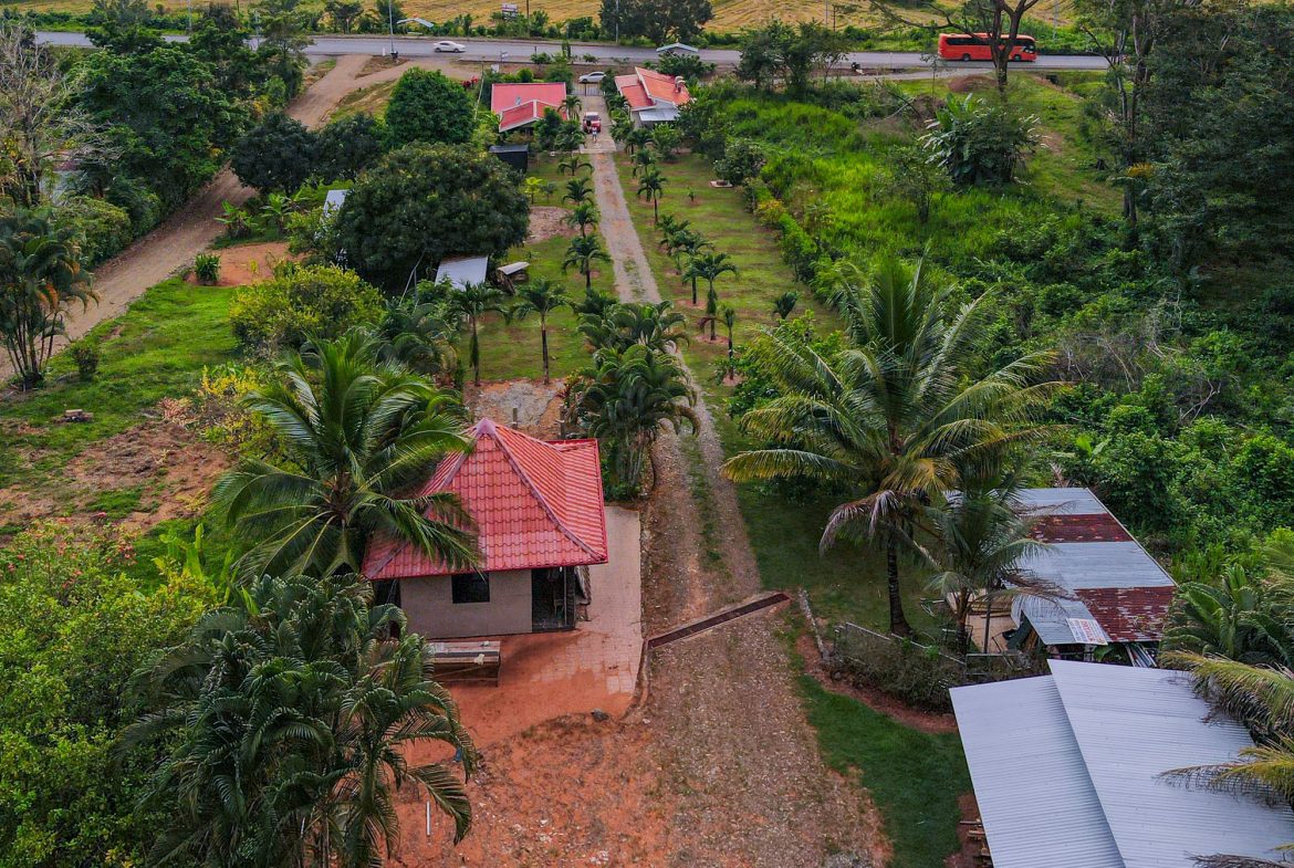 IDEAL RETIREMENT RETREAT NEAR DOMINICAL WITH INCOME POTENCIAL