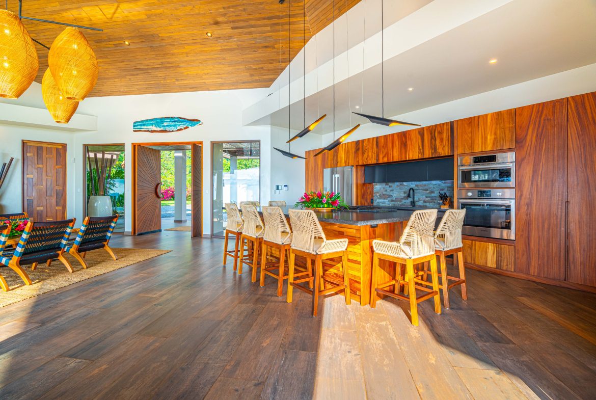 SUEÑO DEL PACIFICO – A LUXURIOUS MOUNTAIN-TOP SANCTUARY WITH UNRIVALED VIEWS – 6 ACRES, Uvita, Costa Rica — photo 7