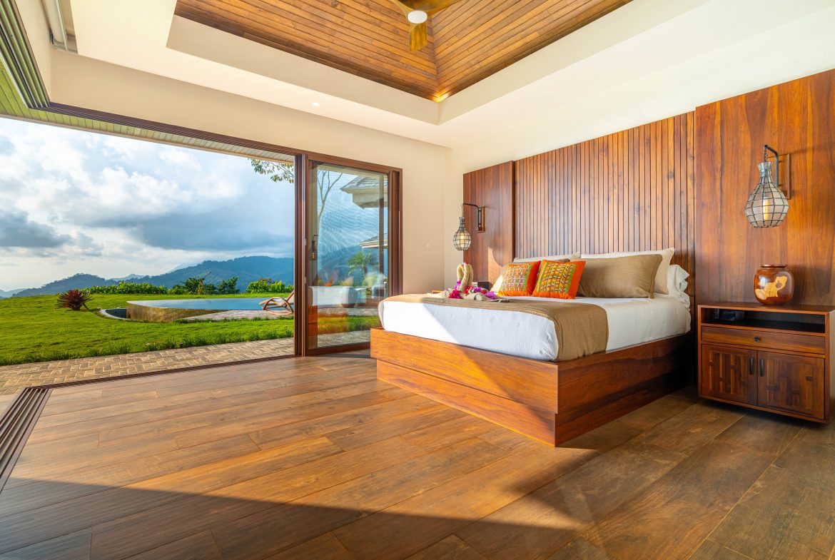 SUEÑO DEL PACIFICO – A LUXURIOUS MOUNTAIN-TOP SANCTUARY WITH UNRIVALED VIEWS – 6 ACRES