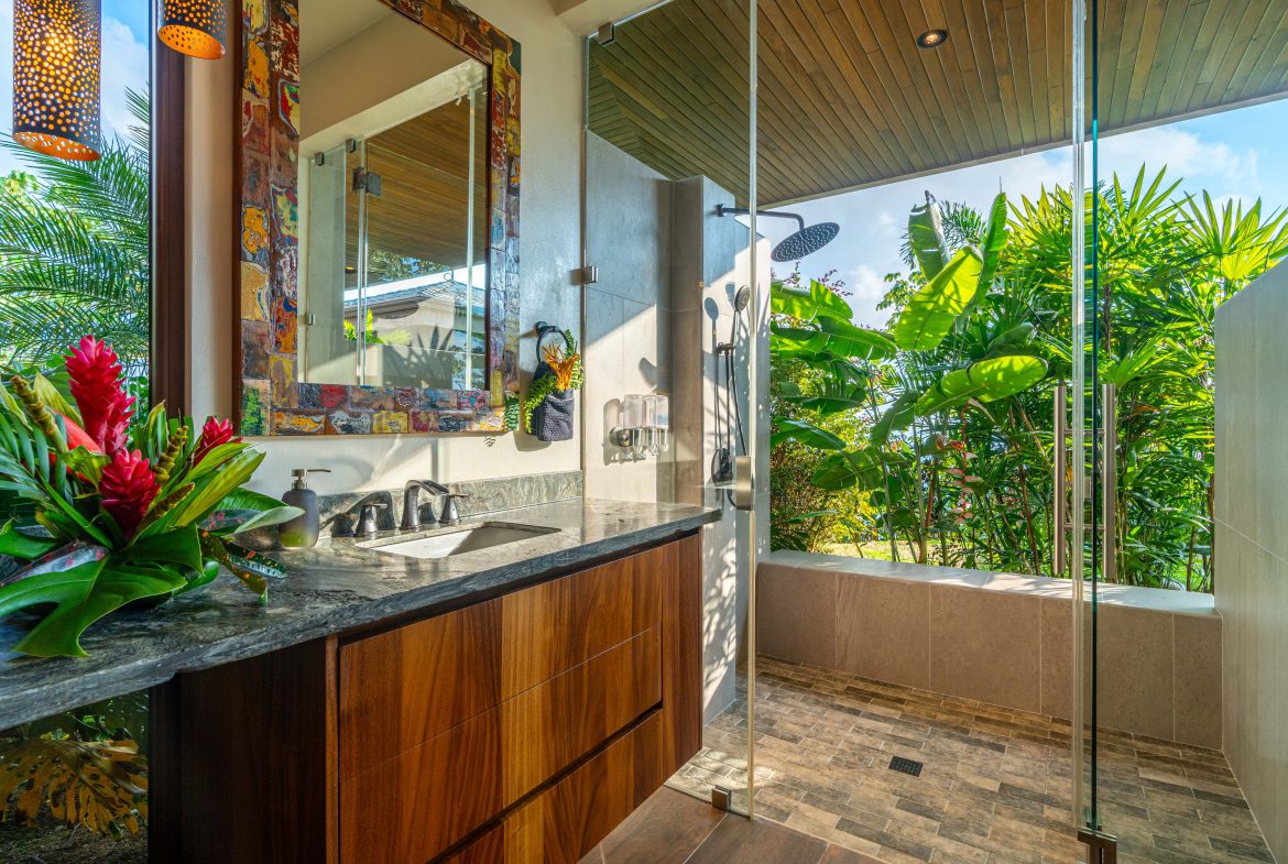 SUEÑO DEL PACIFICO – A LUXURIOUS MOUNTAIN-TOP SANCTUARY WITH UNRIVALED VIEWS – 6 ACRES