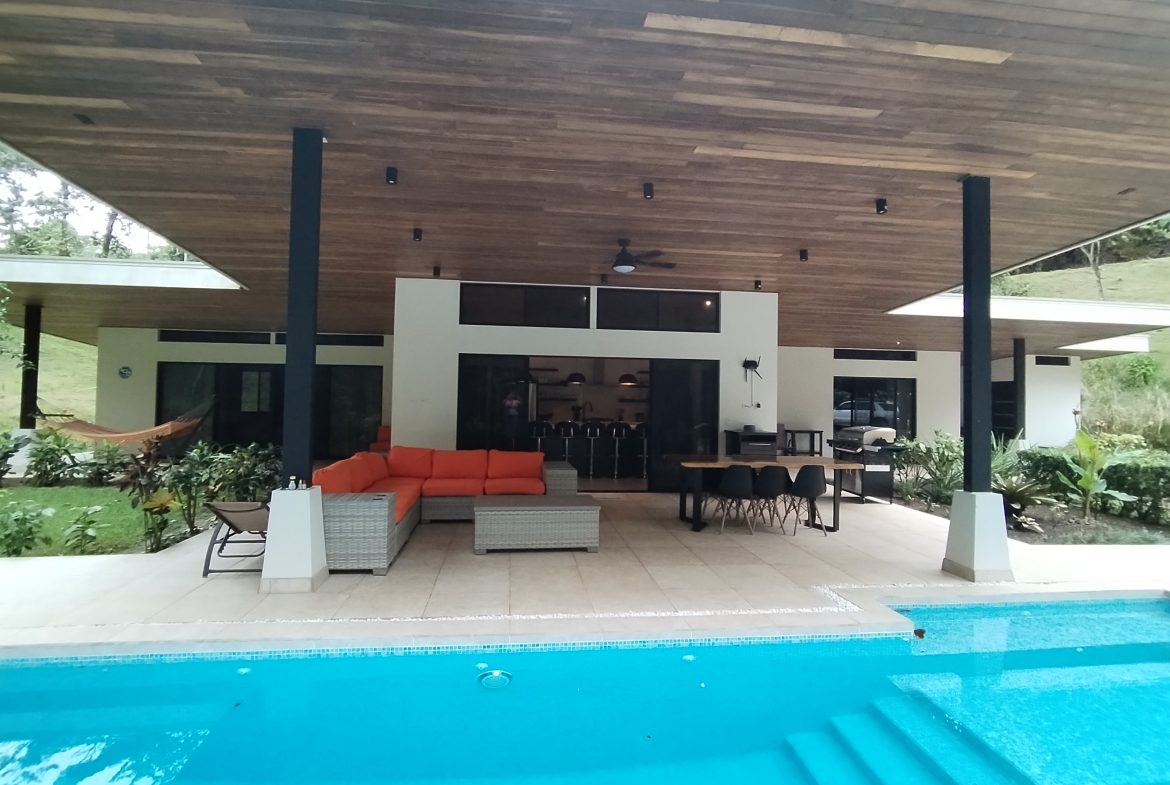 VILLA SHANTI: LUXURY JUNGLE RETREAT IN OJOCHAL, COSTA RICA – 1.17 ACRES, Uvita, Costa Rica — photo 2