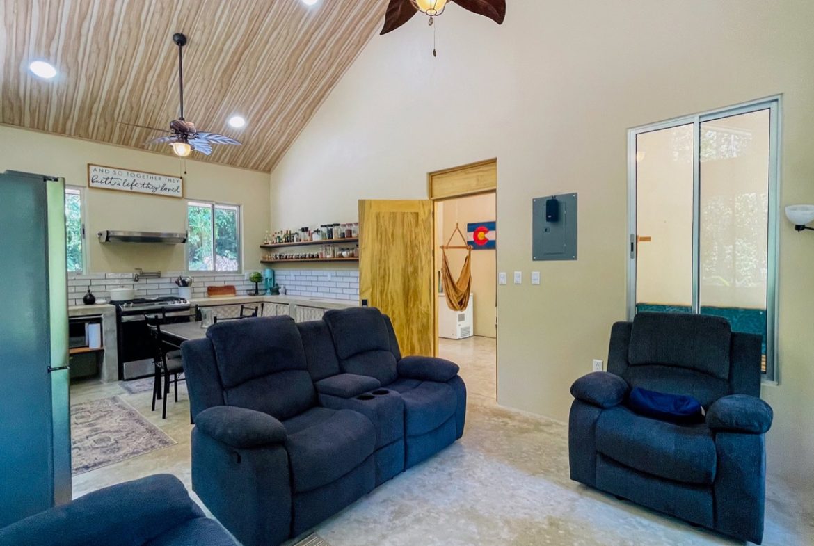 TROPICAL RIVERFRONT ESTATE IN CINCO VENTANAS – 5.65 ACRES WITH MULTIPLE HOMES, BUILD SITES & JUNGLE OASIS