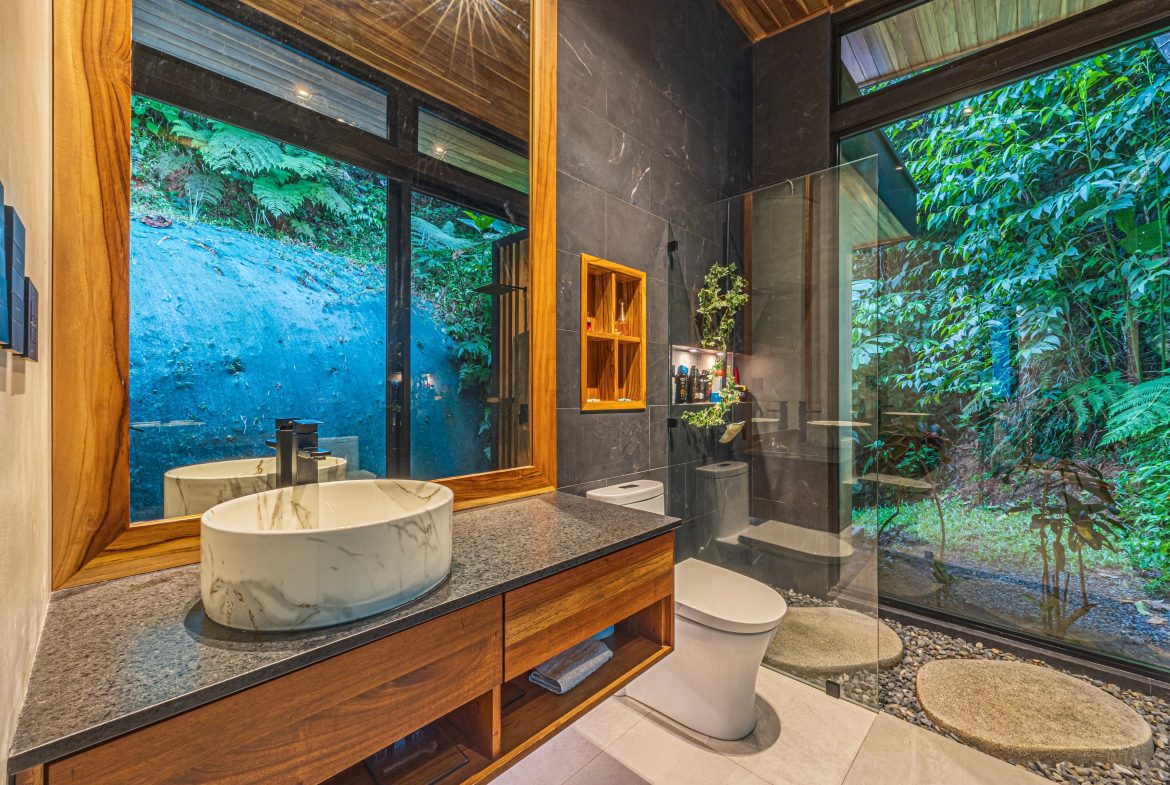 CASA KOULES – LUXURY OCEAN VIEW HOME IN COSTA VERDE ESTATES