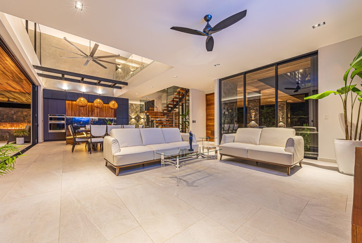 CASA KOULES – LUXURY OCEAN VIEW HOME IN COSTA VERDE ESTATES