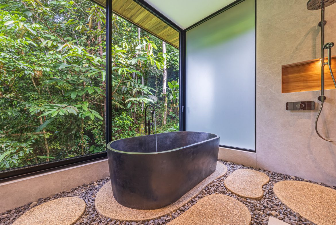 CASA KOULES – LUXURY OCEAN VIEW HOME IN COSTA VERDE ESTATES