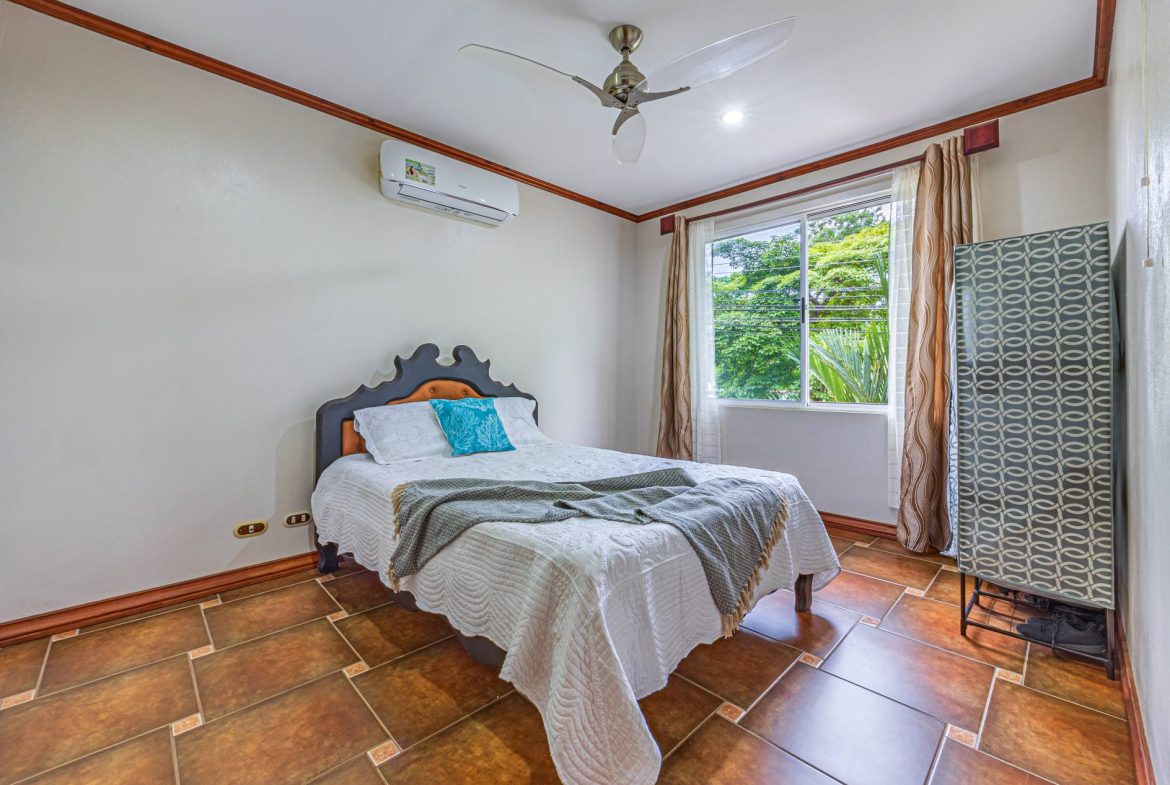 PROPERTY IN THE HEART OF UVITA – 0.12 ACRES