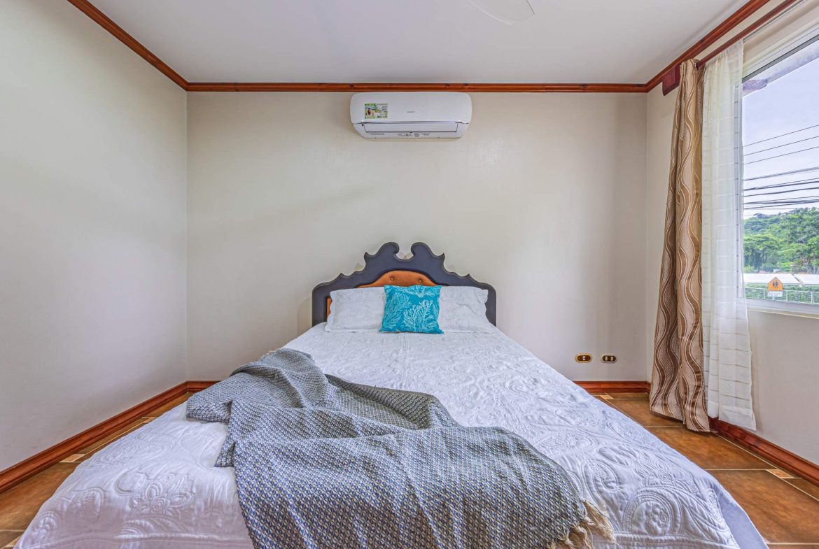 PROPERTY IN THE HEART OF UVITA – 0.12 ACRES