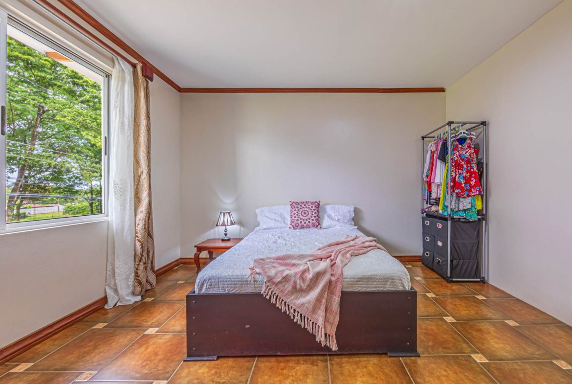 PROPERTY IN THE HEART OF UVITA – 0.12 ACRES